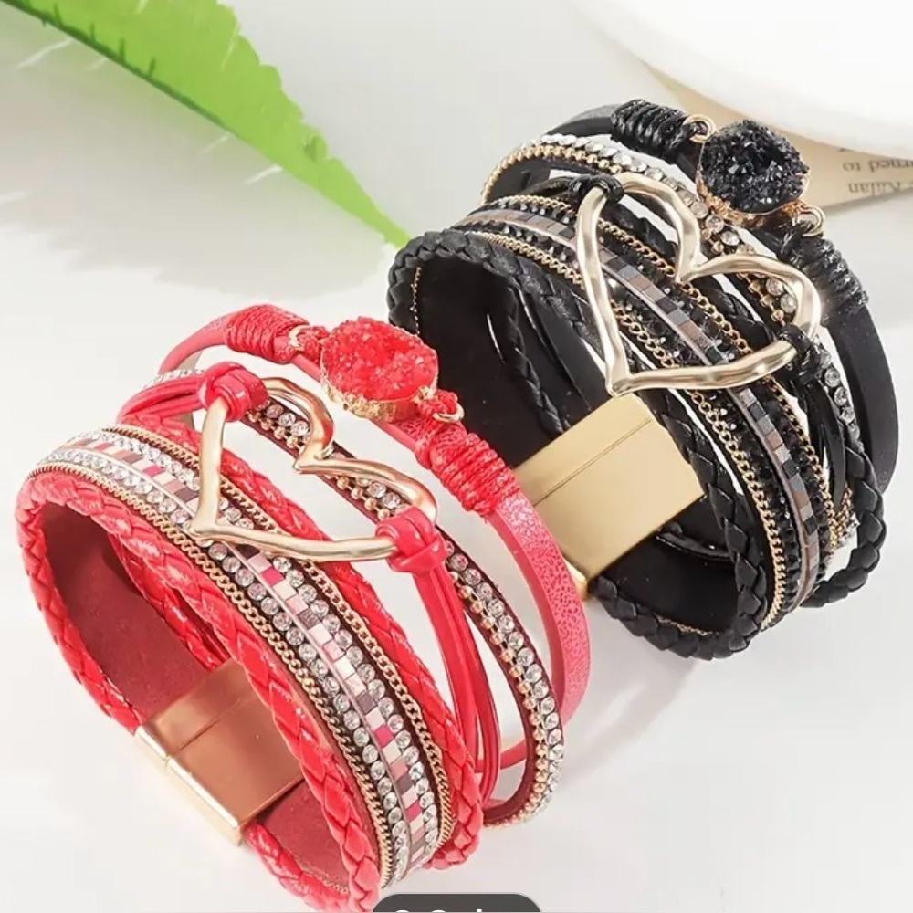 Bohemian Multi-layer Leather Fashion Bracelet with magnetic clasp Red NEW - Picture 3 of 3